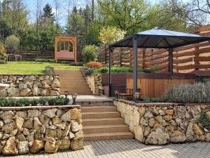 Paradise Apartmanház Eger Hungary