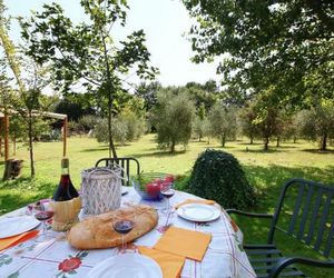 Spacious Holiday Home in Pian di San Martino with Pool Todi Italy