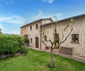 Charming Farmhouse with Swimming Pool in Umbria Citta di Castello Italy