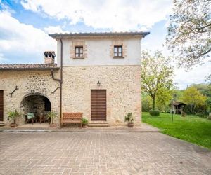 Spacious Farmhouse in Citta di Castello with Pool Citta di Castello Italy