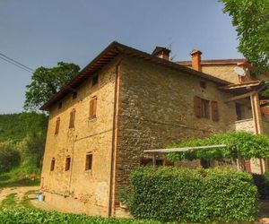 Spacious Farmhouse in Umbria with Swimming Pool Monte Santa Maria Italy