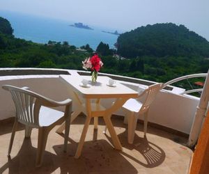 Apartments Villa Relax Petrovac Montenegro