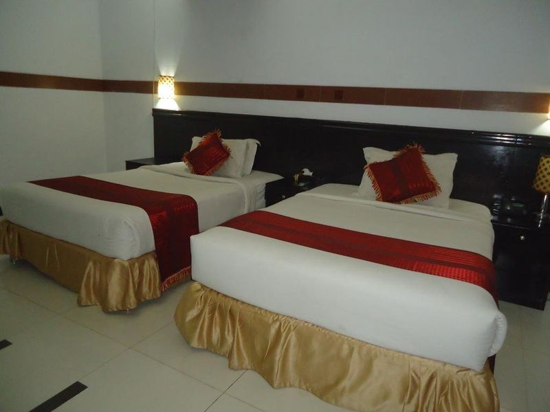 Hotel Photo 6