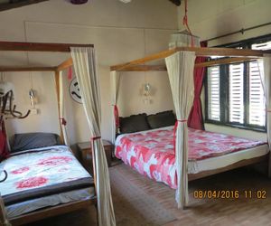 Tharu Lodge Sauraha Nepal