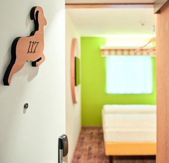 Hotel Photo 11