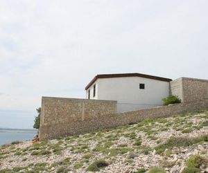 Apartments with a parking space Cove Smokvica (Pag) - 6314 Vlasic Croatia