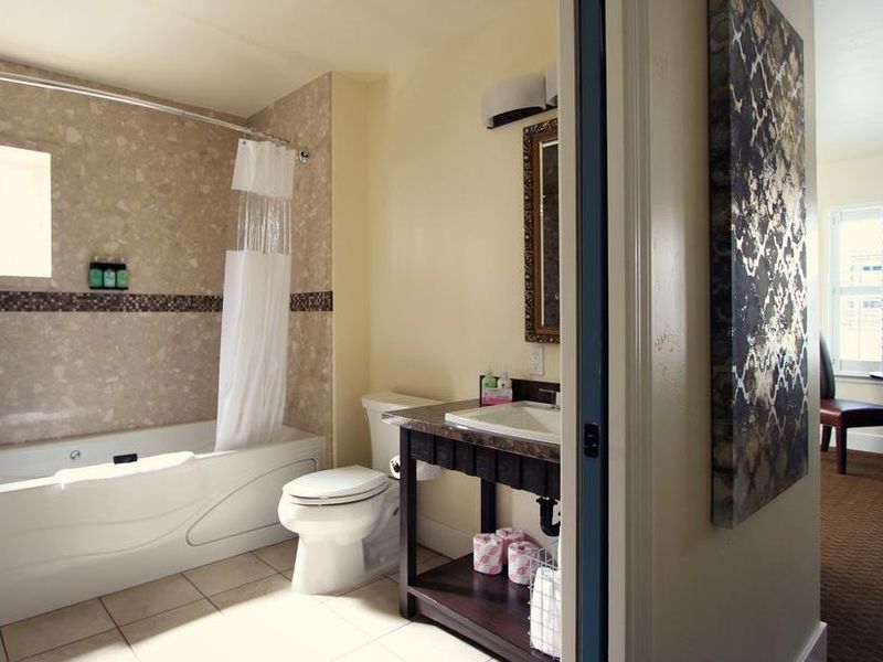 Hotel Photo 10