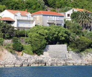 Apartments by the sea Trpanj (Peljesac) - 4549 Trpanj Croatia