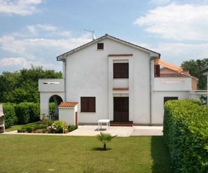 Apartments with a parking space Vantacici (Krk) - 5566 Malinska Croatia
