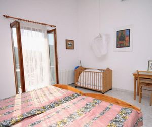Rooms with a parking space Gornje selo (Solta) - 5170 Grhhote Croatia