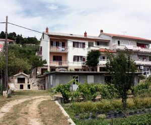 Apartments with a parking space Kampor (Rab) - 4984 Rab Croatia