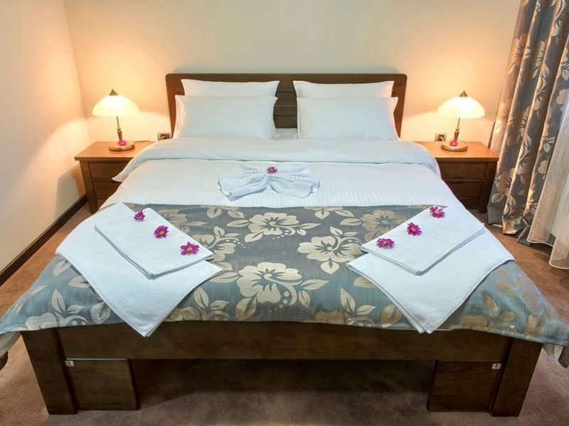 Hotel Photo 1
