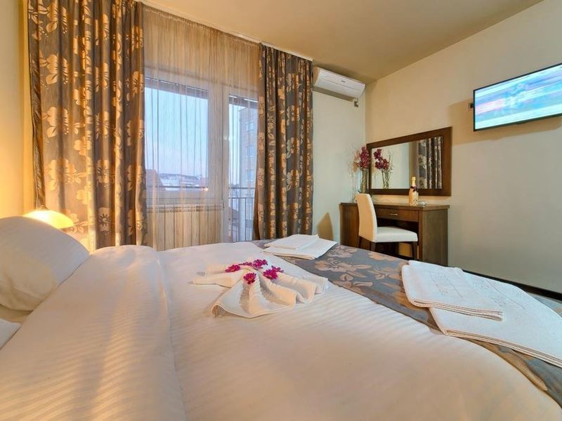 Hotel Photo 4