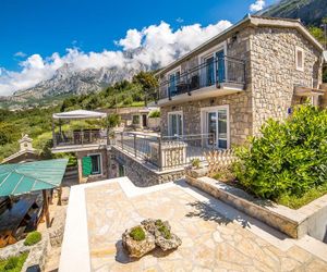 Villa Slave 3498 Makarska Croatia