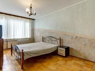 на Большевиков 33