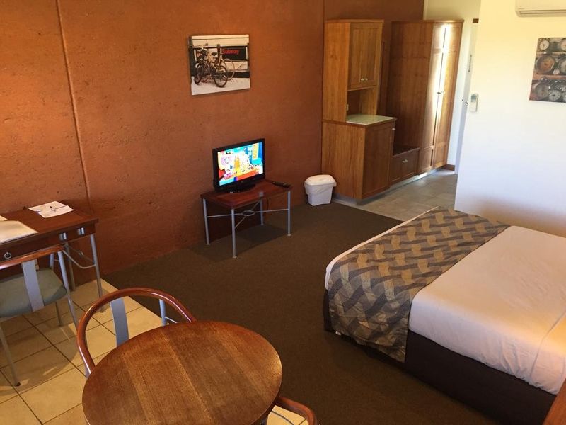 Hotel Photo 6