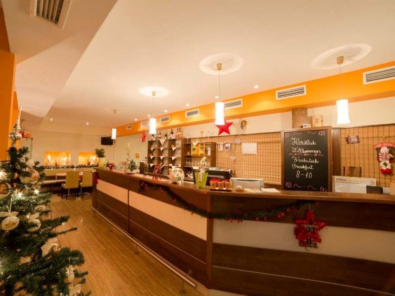 Hotel Photo 11