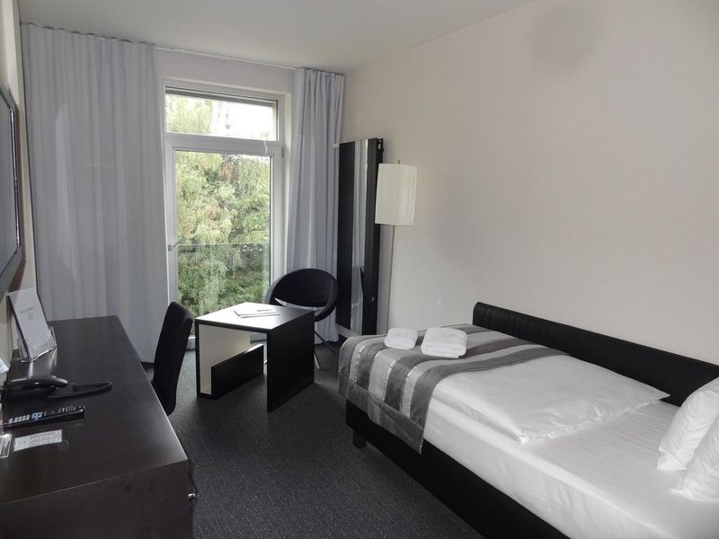 Hotel Photo 5