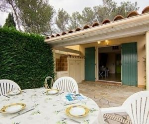 Holiday Home Le Clos de la Ricarde I La Croix-Valmer La Croix-Valmer France