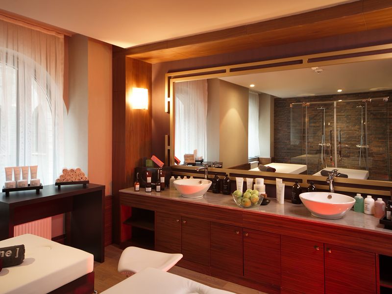 Hotel Photo 9