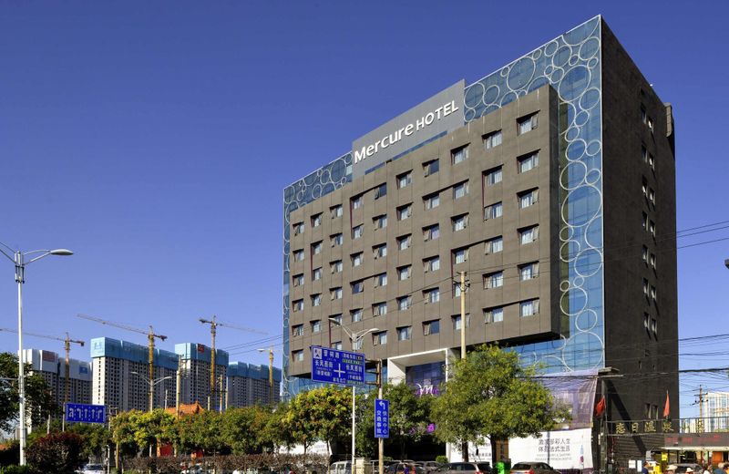 Mercure Taiyuan Changfeng Street