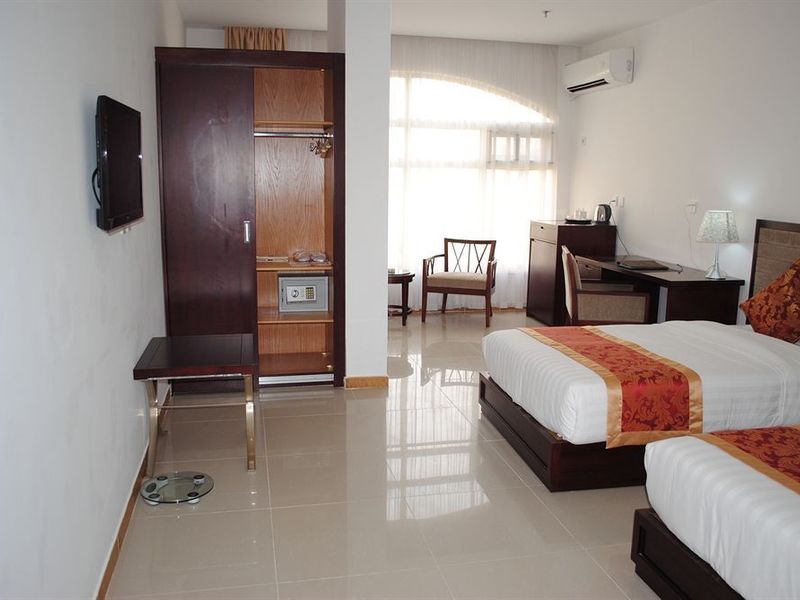 Hotel Photo 5