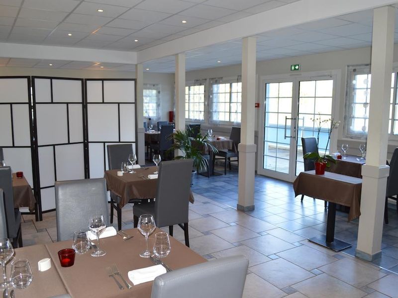 Hotel Photo 11