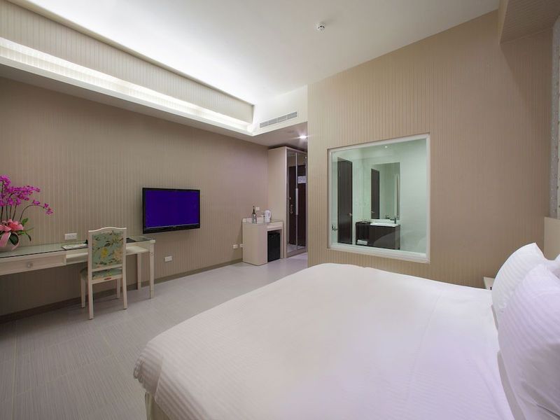 Hotel Photo 5