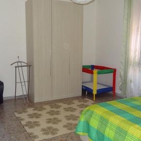 NearBy Hotel