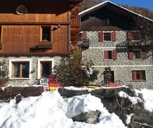 Les Maisonnettes Champoluc Italy