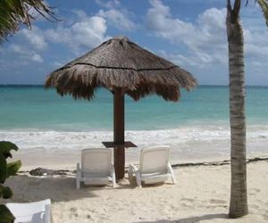 BEACHFRONT4YOU VACATION RENTAL Puerto Morelos Mexico