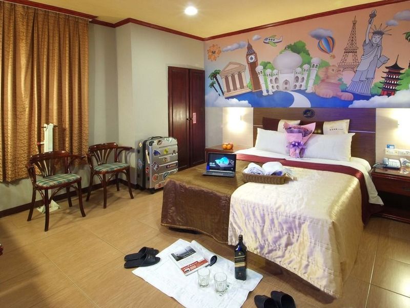 Hotel Photo 5