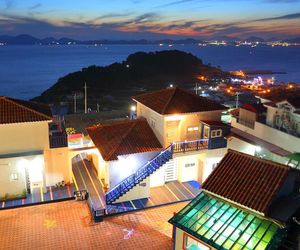 Mer blue Pension Yeosu South Korea