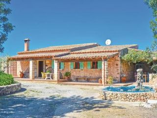 Hermosa casa en Prtol con 2 habitaciones y WiFi