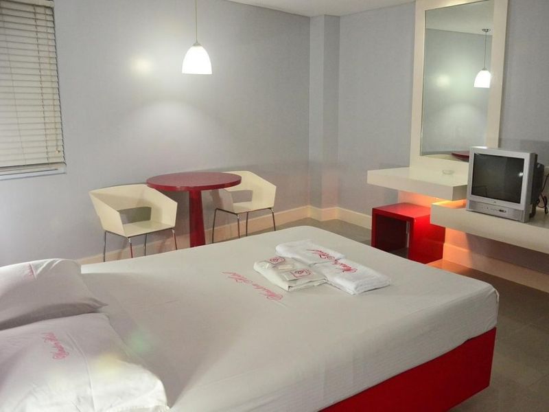 Hotel Photo 1