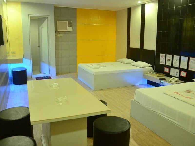 Hotel Photo 11