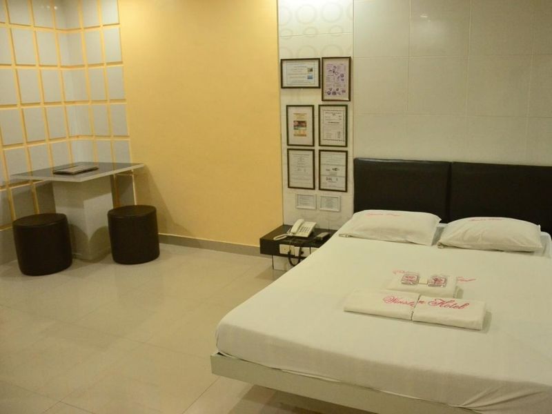 Hotel Photo 10