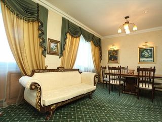 Hotel pic AZIMUT Отель Якутск