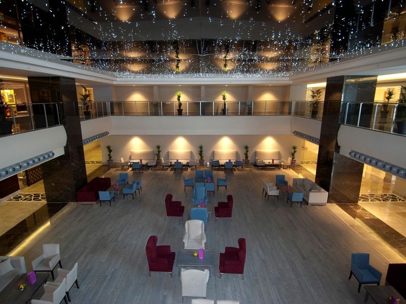Hotel Photo 12