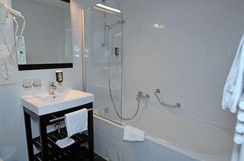 Hotel Photo 9