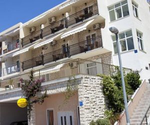 Apartments Matić Baska Voda Croatia