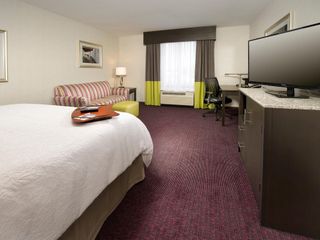Hotel pic Hampton Inn & Suites - Buffalo Airport