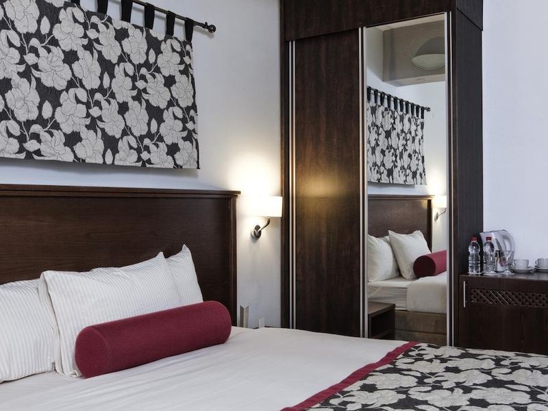 Hotel Photo 2