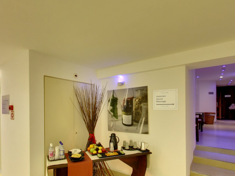 Hotel Photo 12