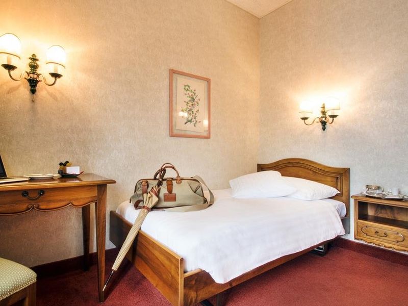 Hotel Photo 3