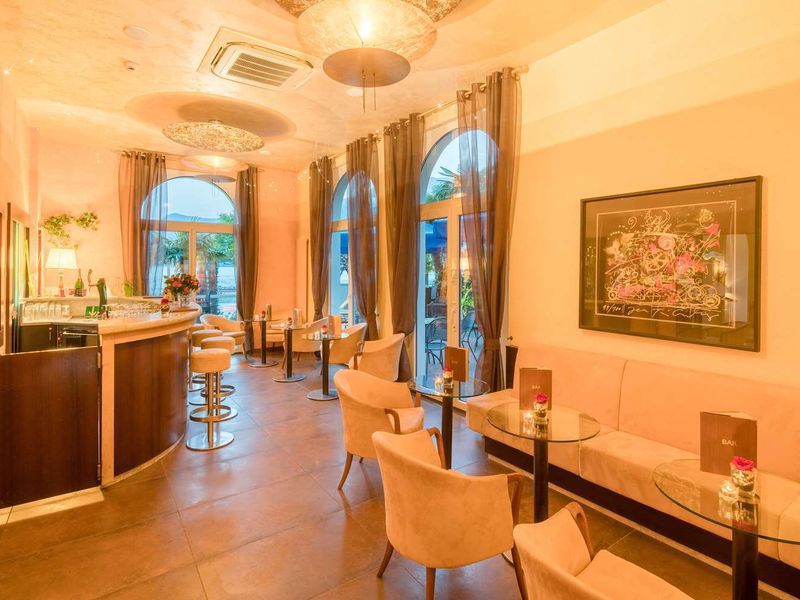 Hotel Photo 15