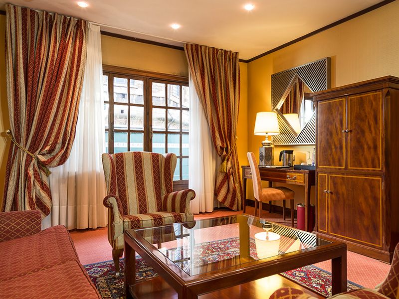 Hotel Photo 5