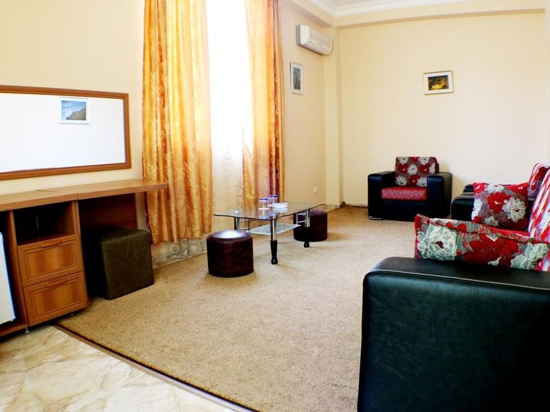 Hotel Photo 11