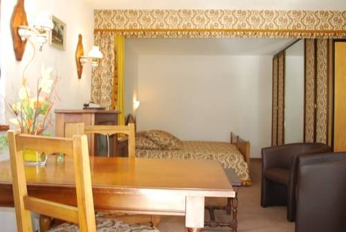 Hotel Photo 9