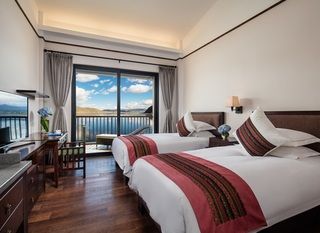 Hotel pic High Mountain Resort Shangri-la
